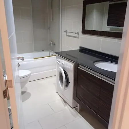 Belek'te Cocuk Havuzlu, Ekonomik Daire-awz150 Apartment
