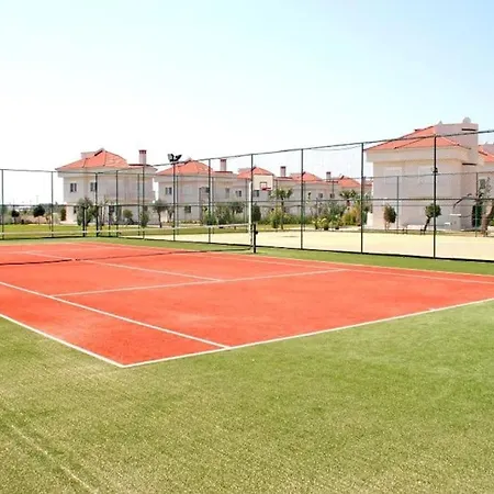 Belek'te Cocuk Havuzlu, Ekonomik Daire-awz150 Apartment