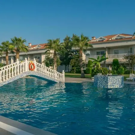 Belek'te Cocuk Havuzlu, Ekonomik Daire-awz150 Apartament
